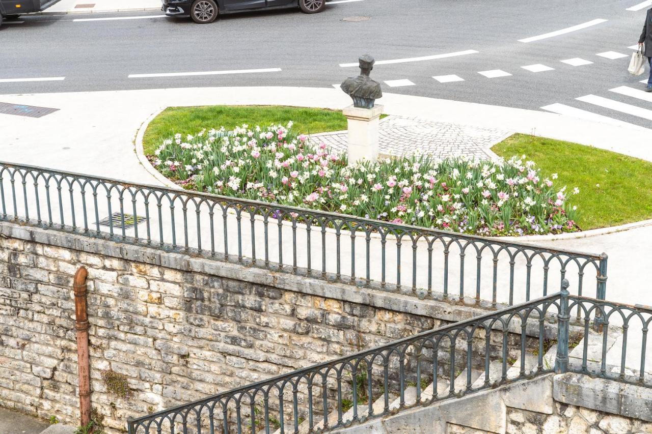 Apartamento Le Pont Royal Amboise Exterior foto